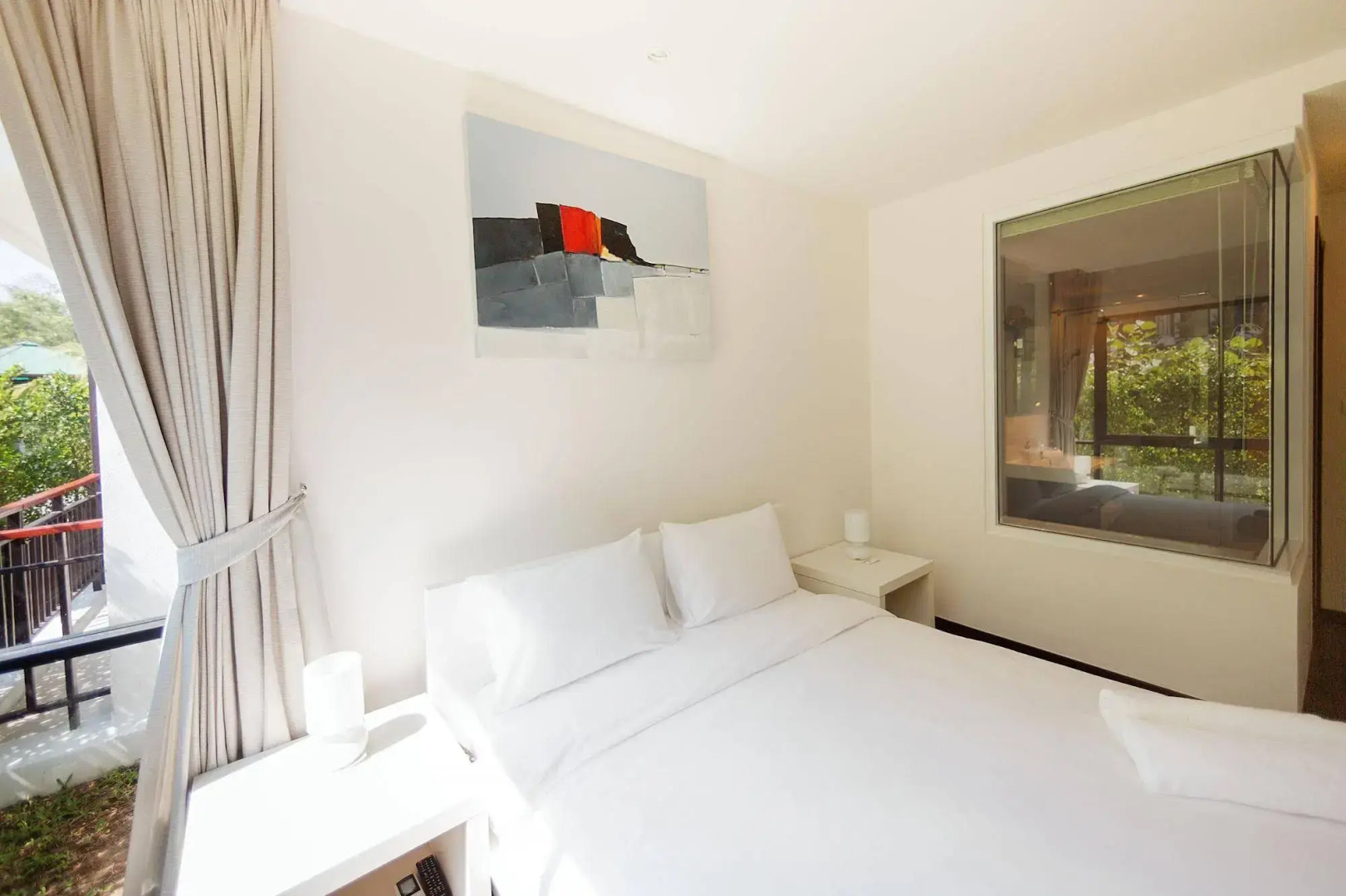 The Title Condo by TropicLook