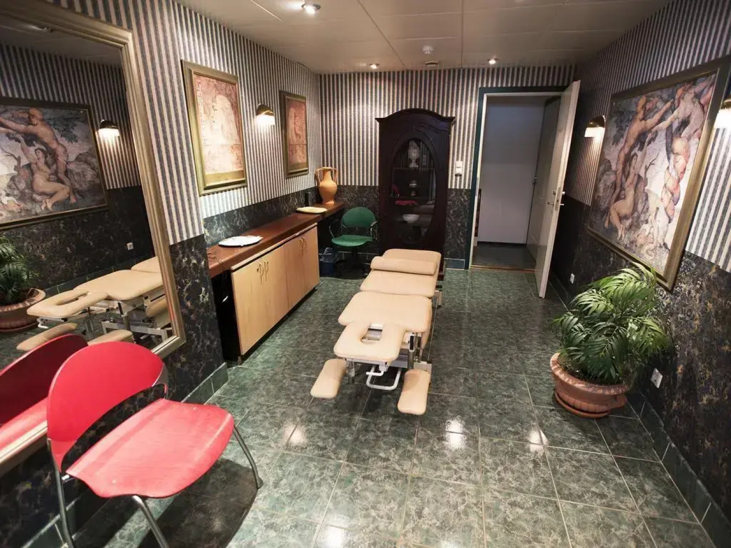 Отель Hestia Hotel Susi