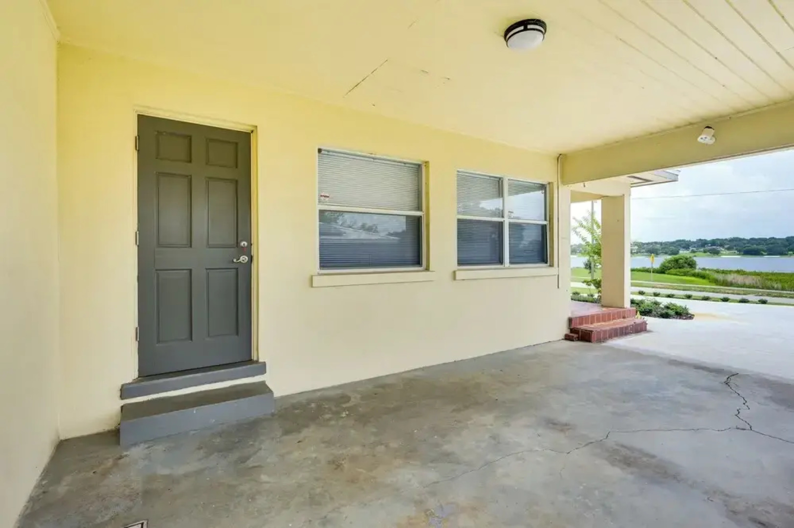 Sunny Lake Wales Getaway - 1 Mi to Downtown