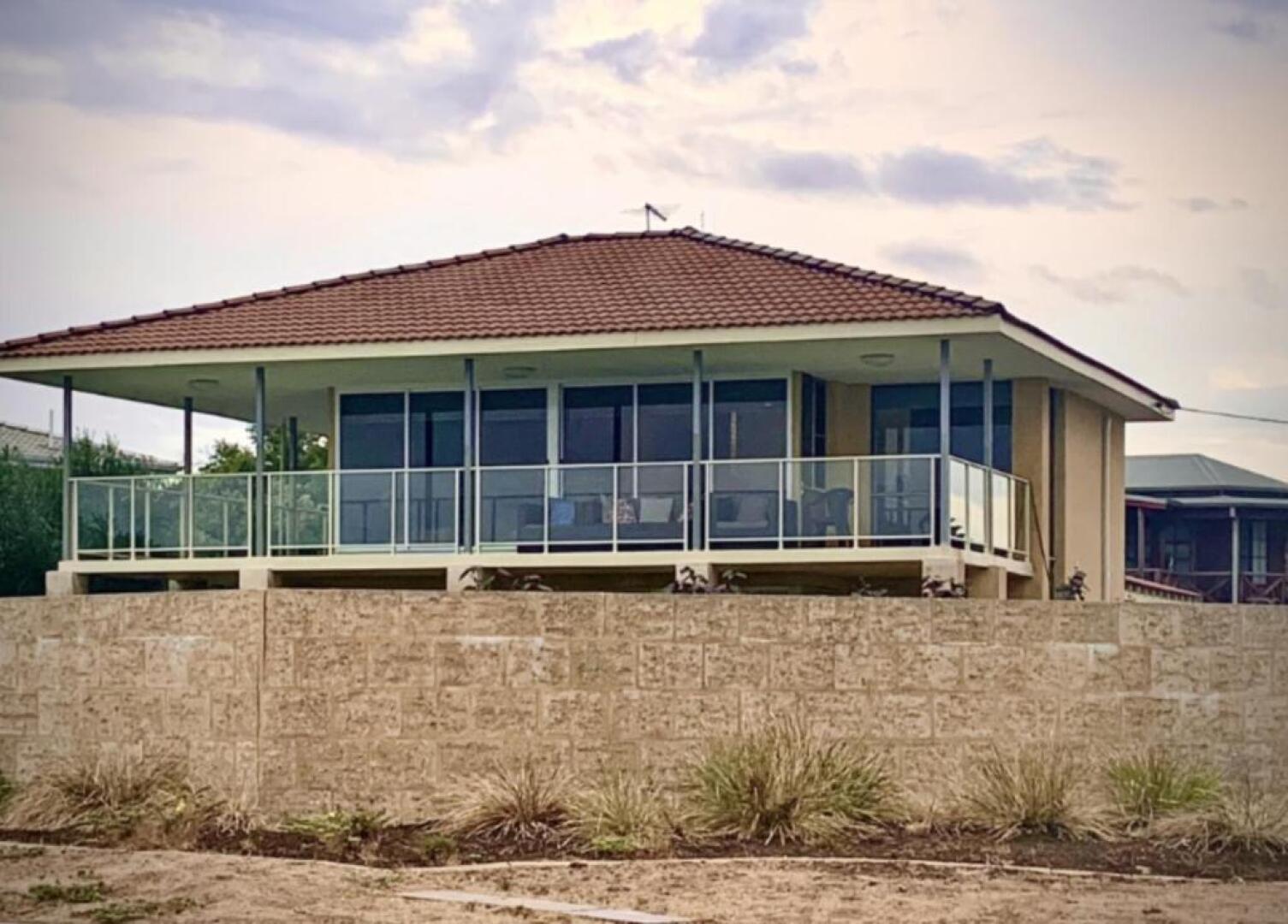 Ocean View Beach House Pet Friendly