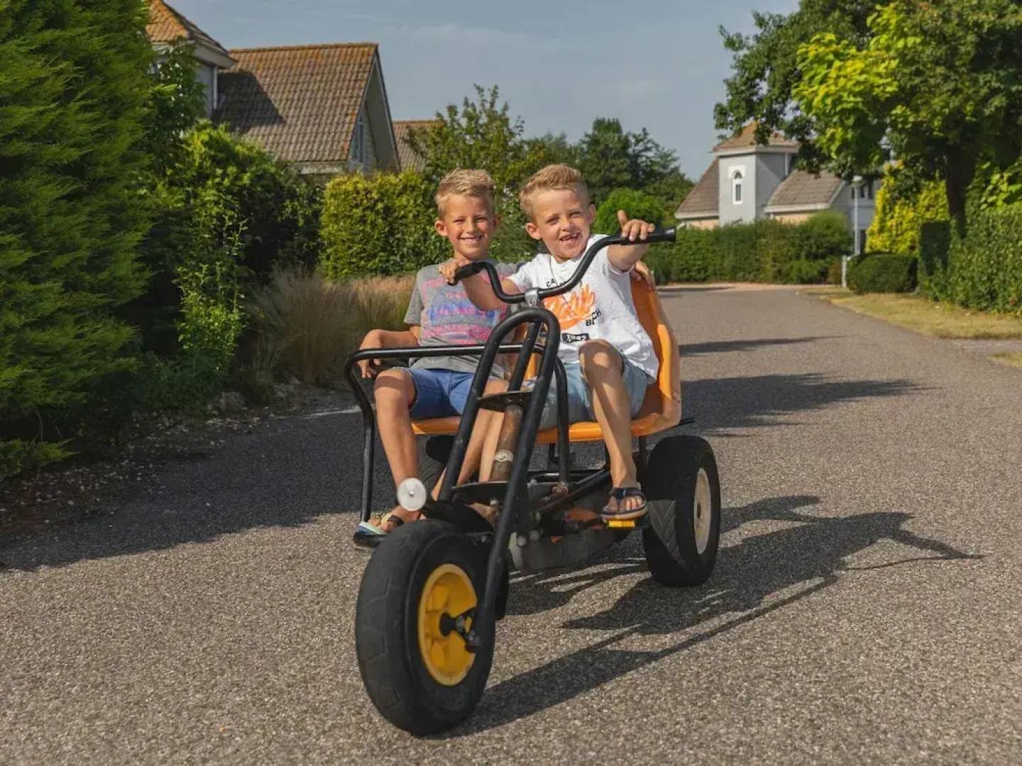 Restyled Villa With Dishwasher and Whirlpool, Near the Sea