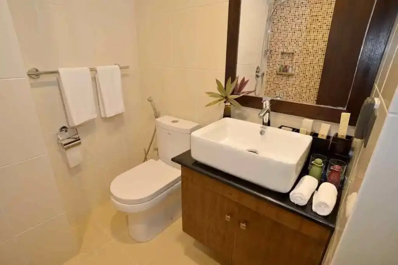 Отель The Somerset