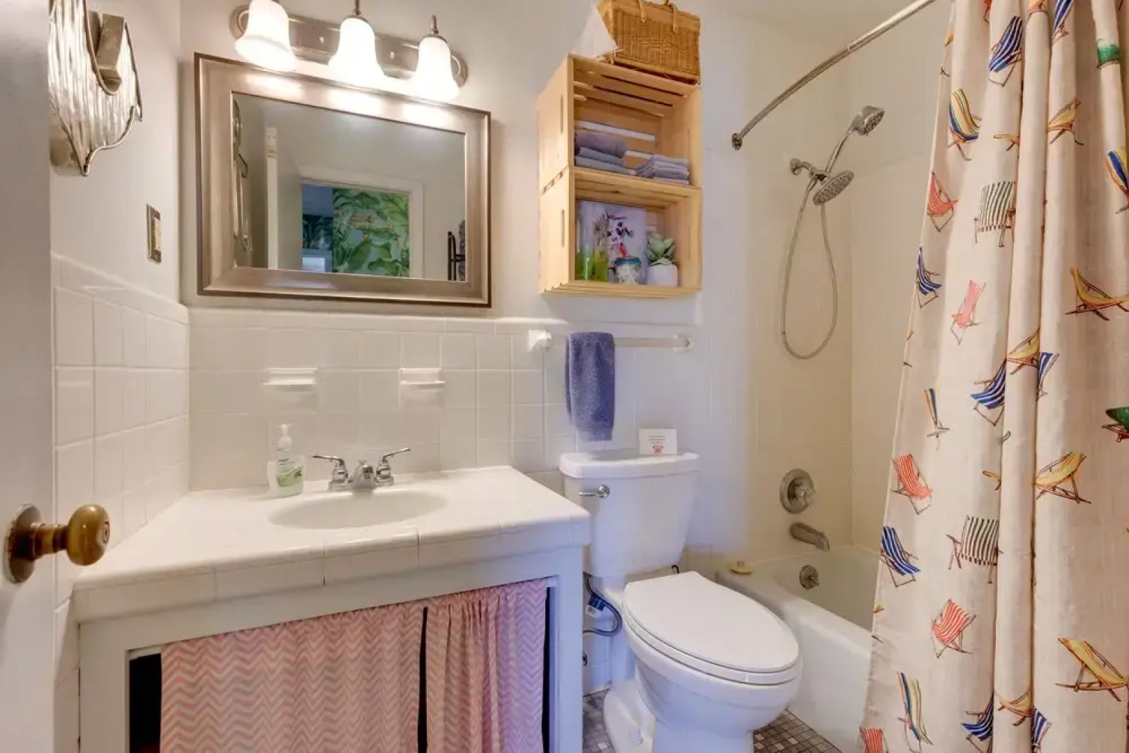 Vibrant Pass Christian Oasis - 3 Blocks to Beach!