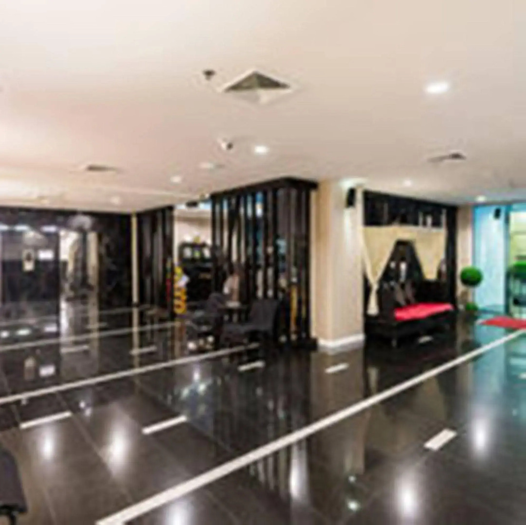 Sea Me Spring Too Hotel