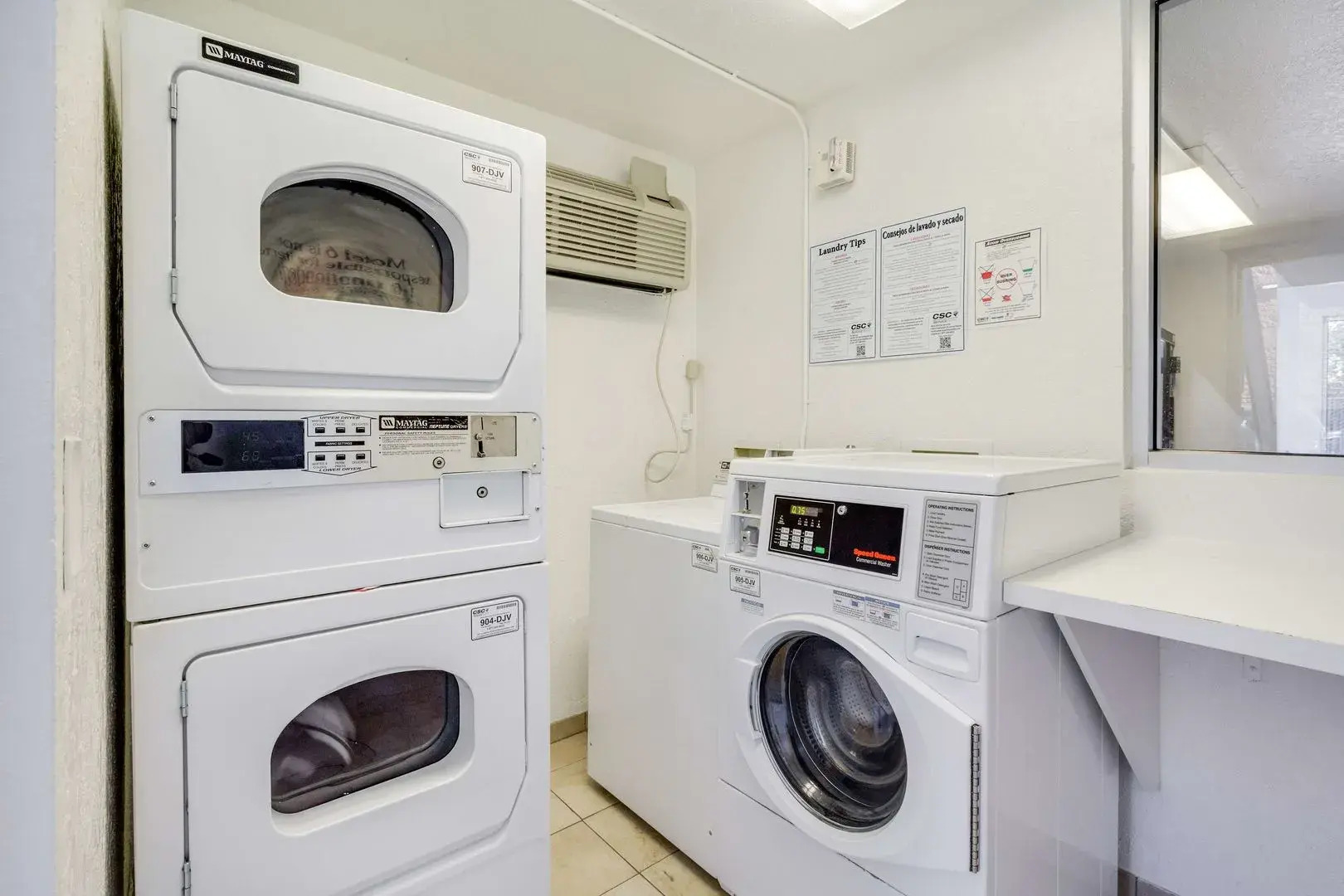 Motel 6 – Lakewood, CO