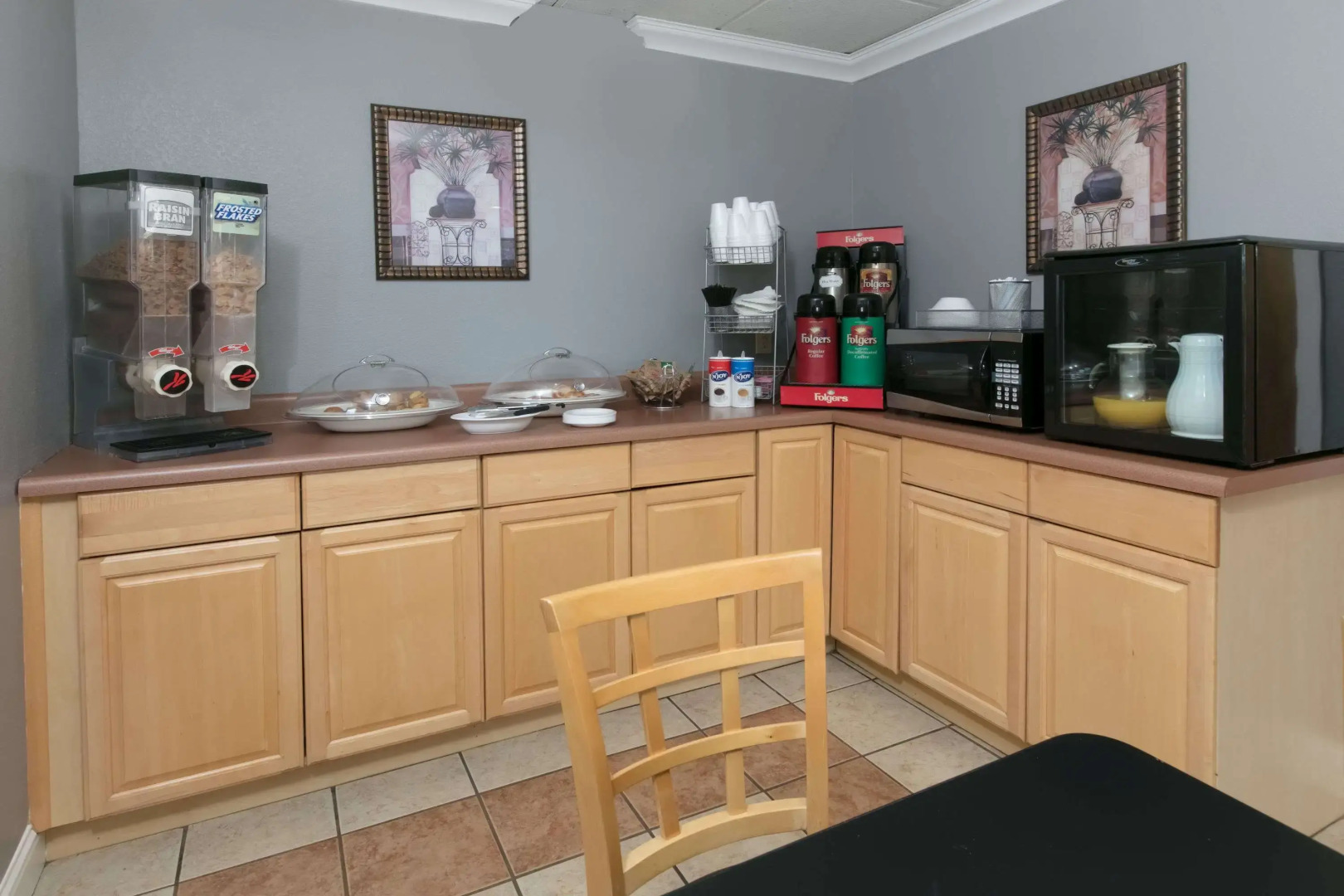 Knights Inn Longview