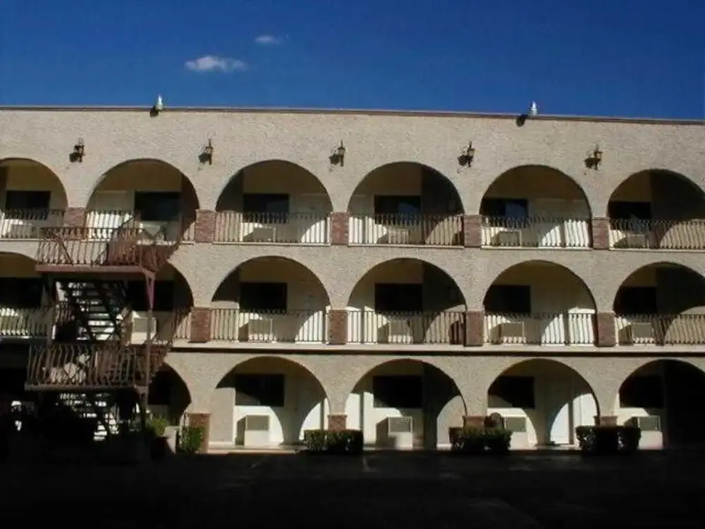 Plaza Consulado