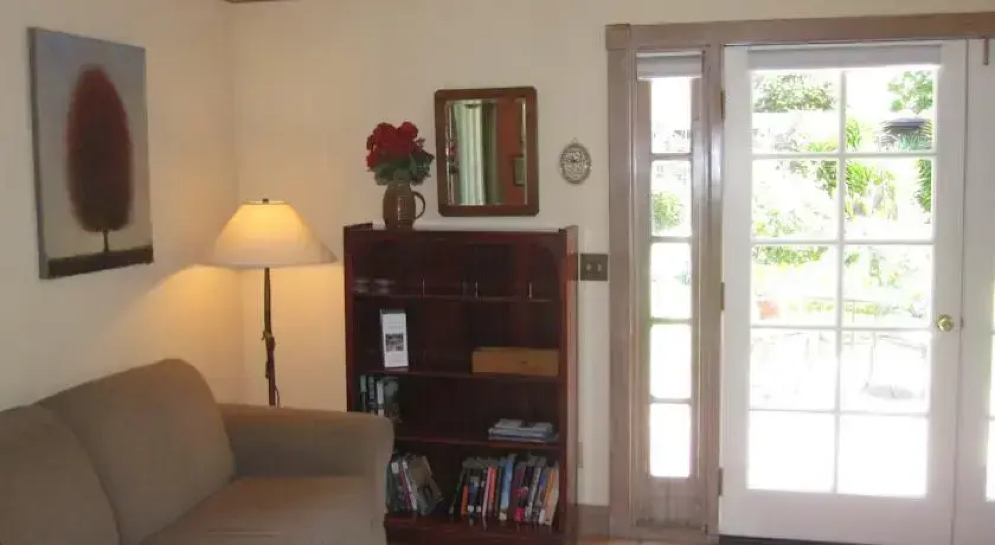 Tam Valley Bed & Breakfast