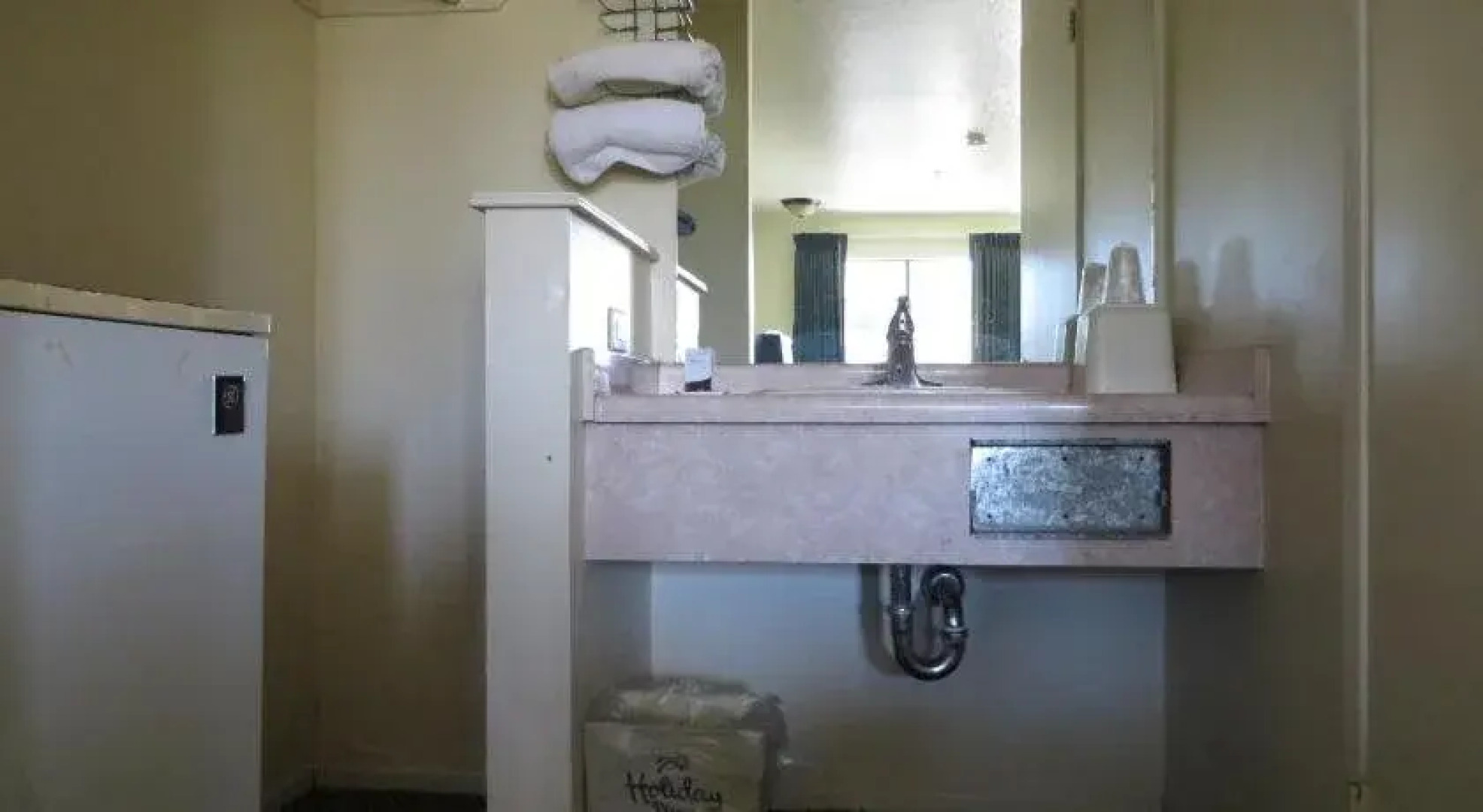 Motel 6 Lake Elsinore, CA