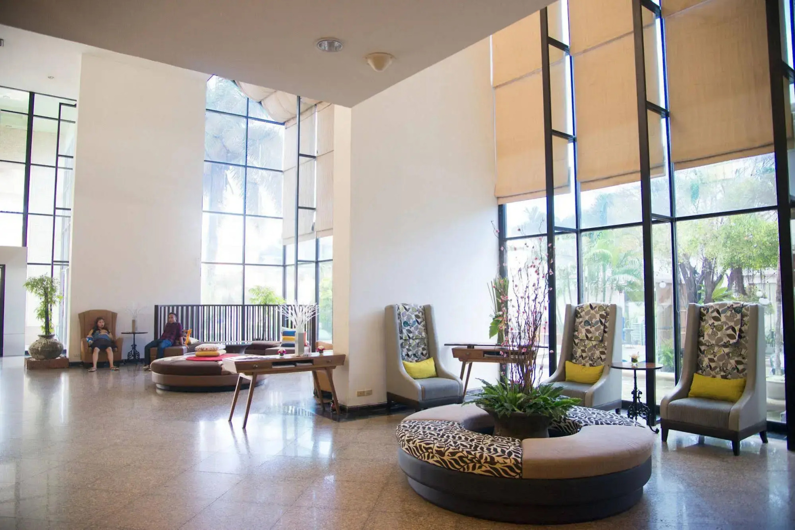 Hua Hin Grand Hotel And Plaza