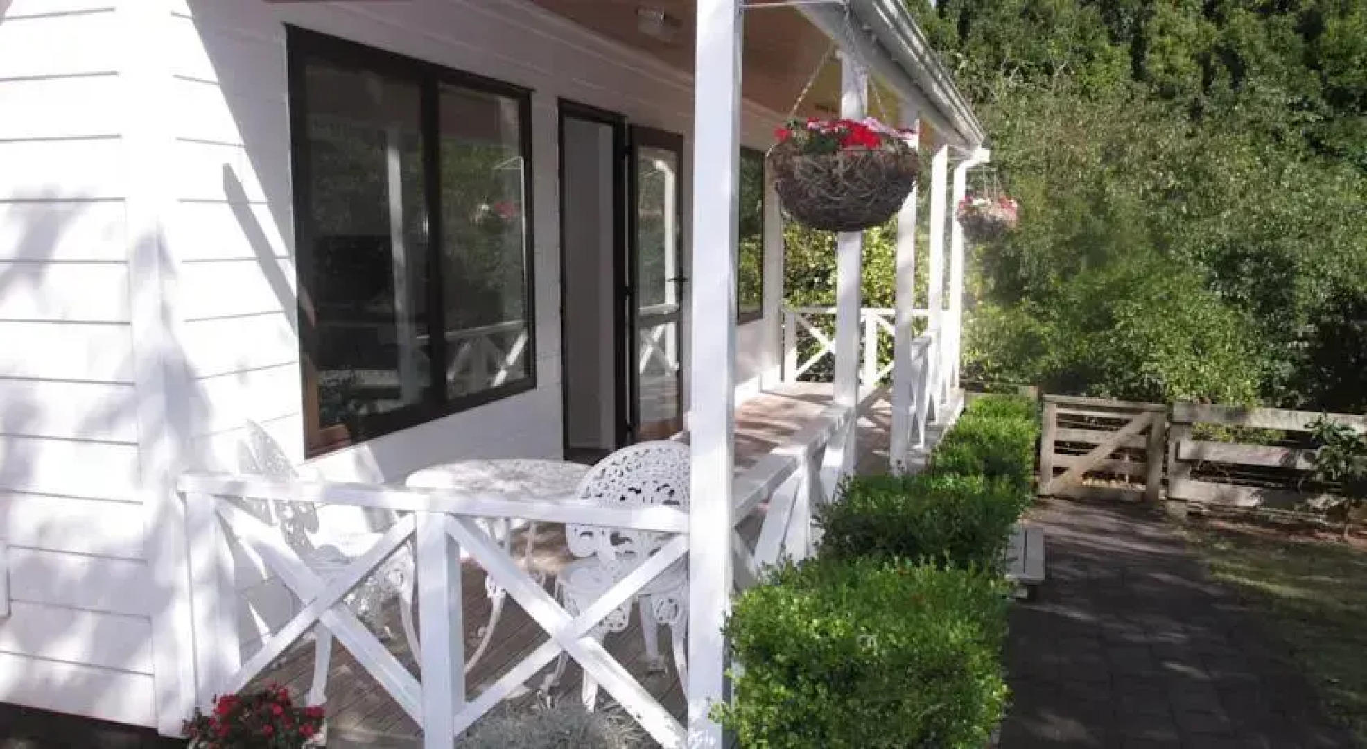 Orchard Cottage Bed & Breakfast