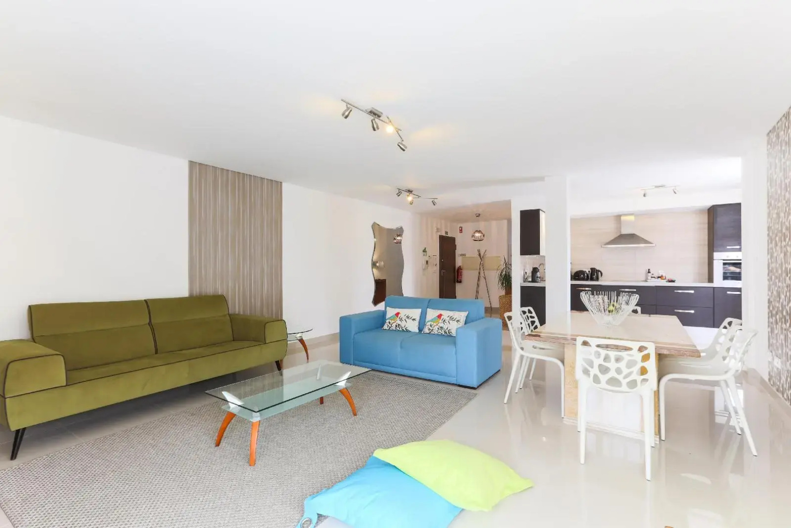 D Wan Deluxe Apartments