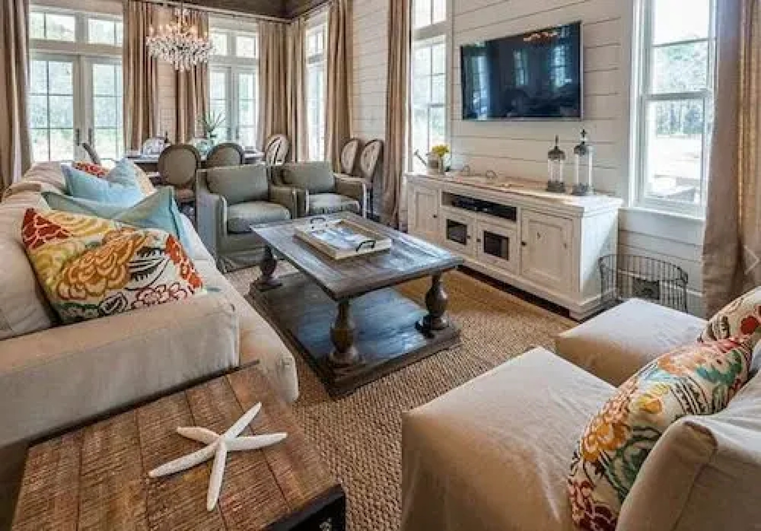 Watercolor Vacations by 360 Blue