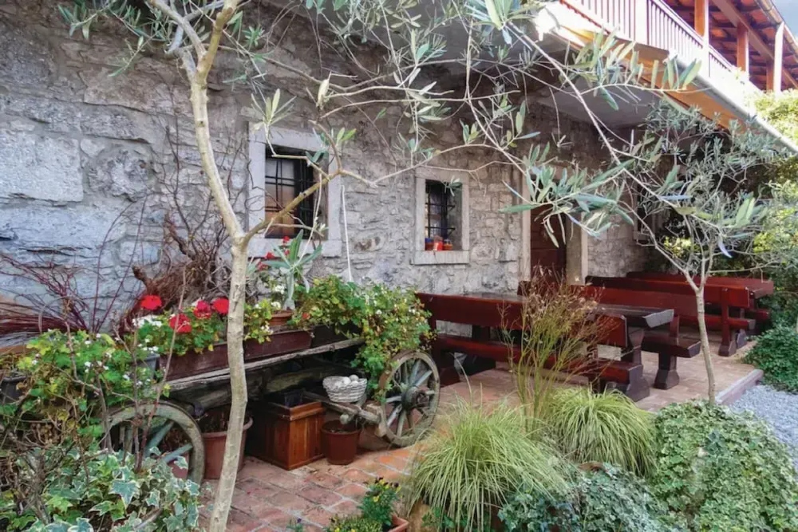 Countryside House Leila