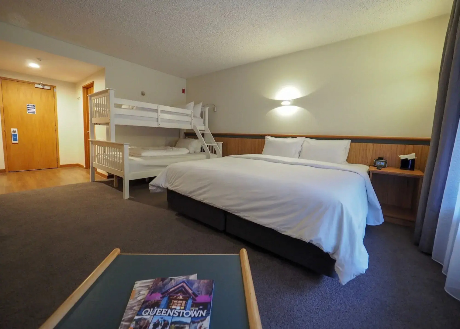 Swiss-Belresort Coronet Peak