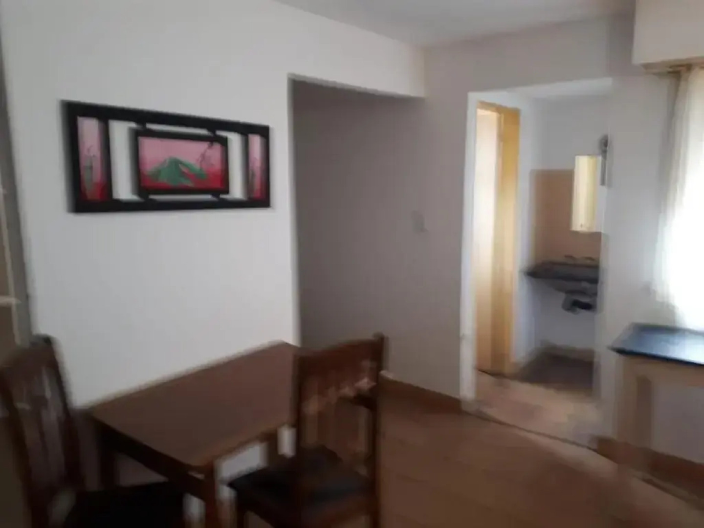 Habitacion economica con estacionamiento Necochea