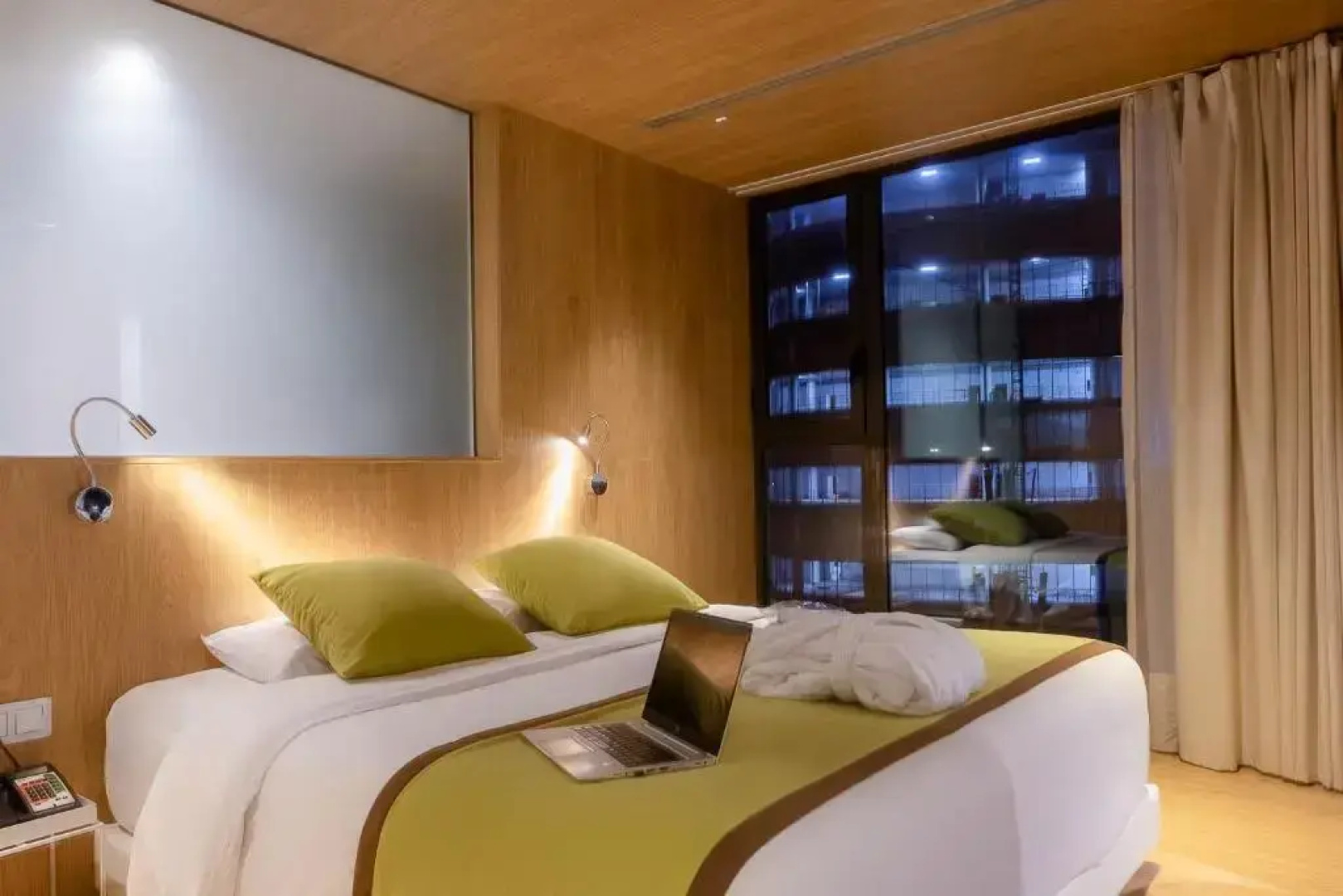 Seen Hotel Abidjan Plateau