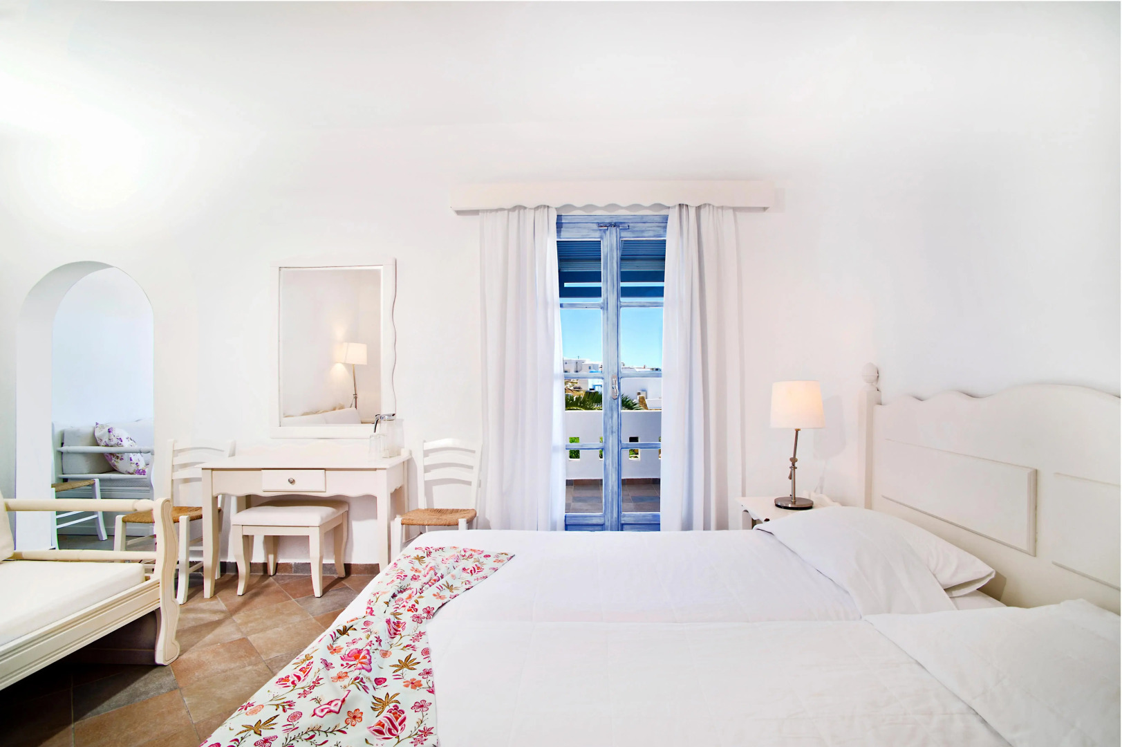 Koufonisia Hotel & Resort