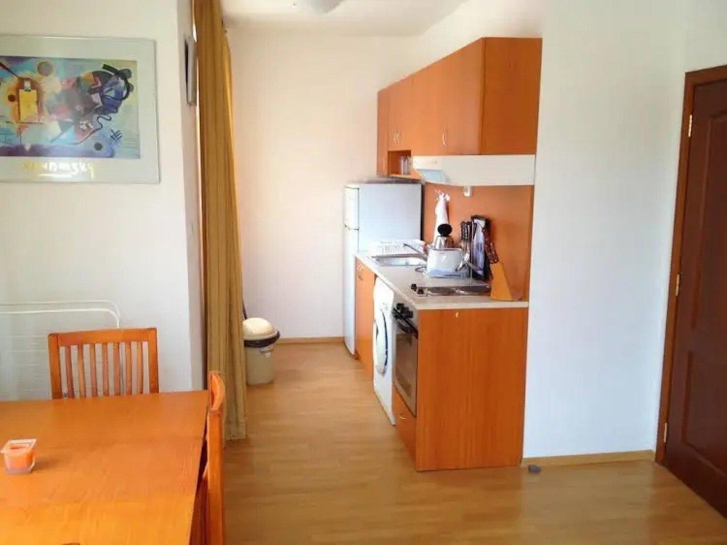 Nicol Apartment in Hermes Complex