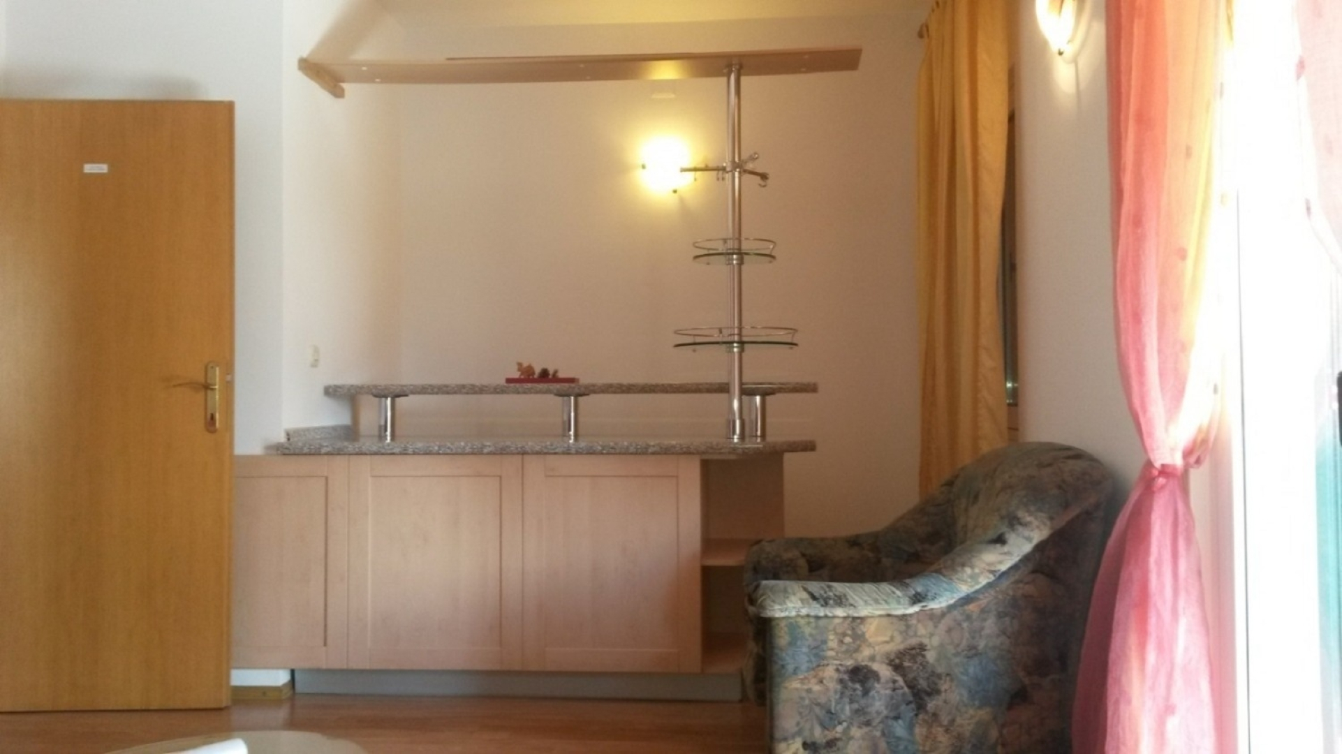 Apartment Mari - free parking: A2 Bol, Island Brac