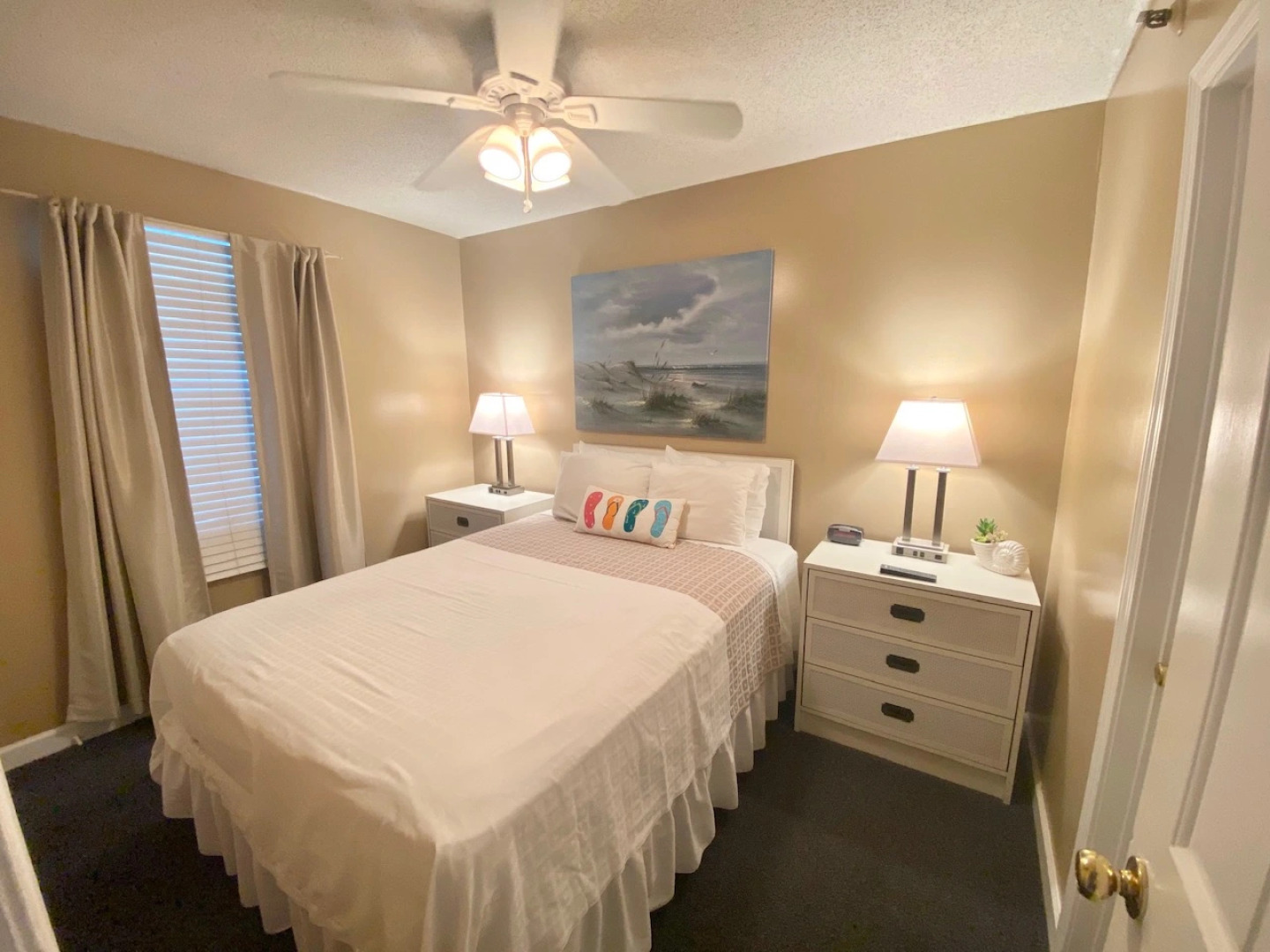 Taranova at Seawatch Inn