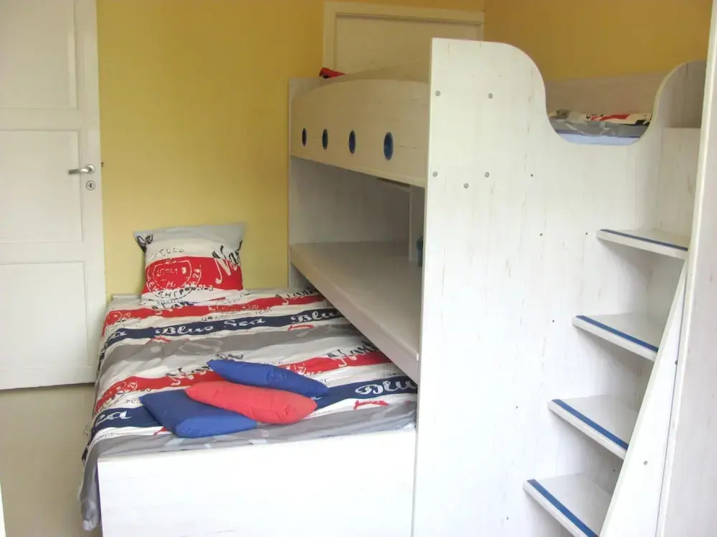 Apartment With 2 Bedrooms in De Panne, With Furnished Garden and Wifi Near the Beach