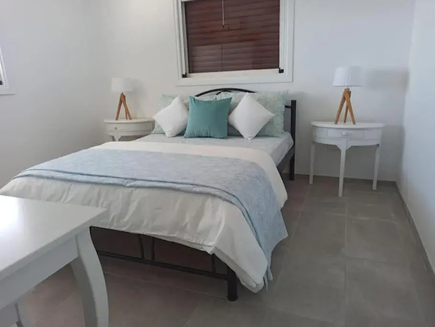 Seaview Mini Villa with Private Pool - 200 metres from the beach