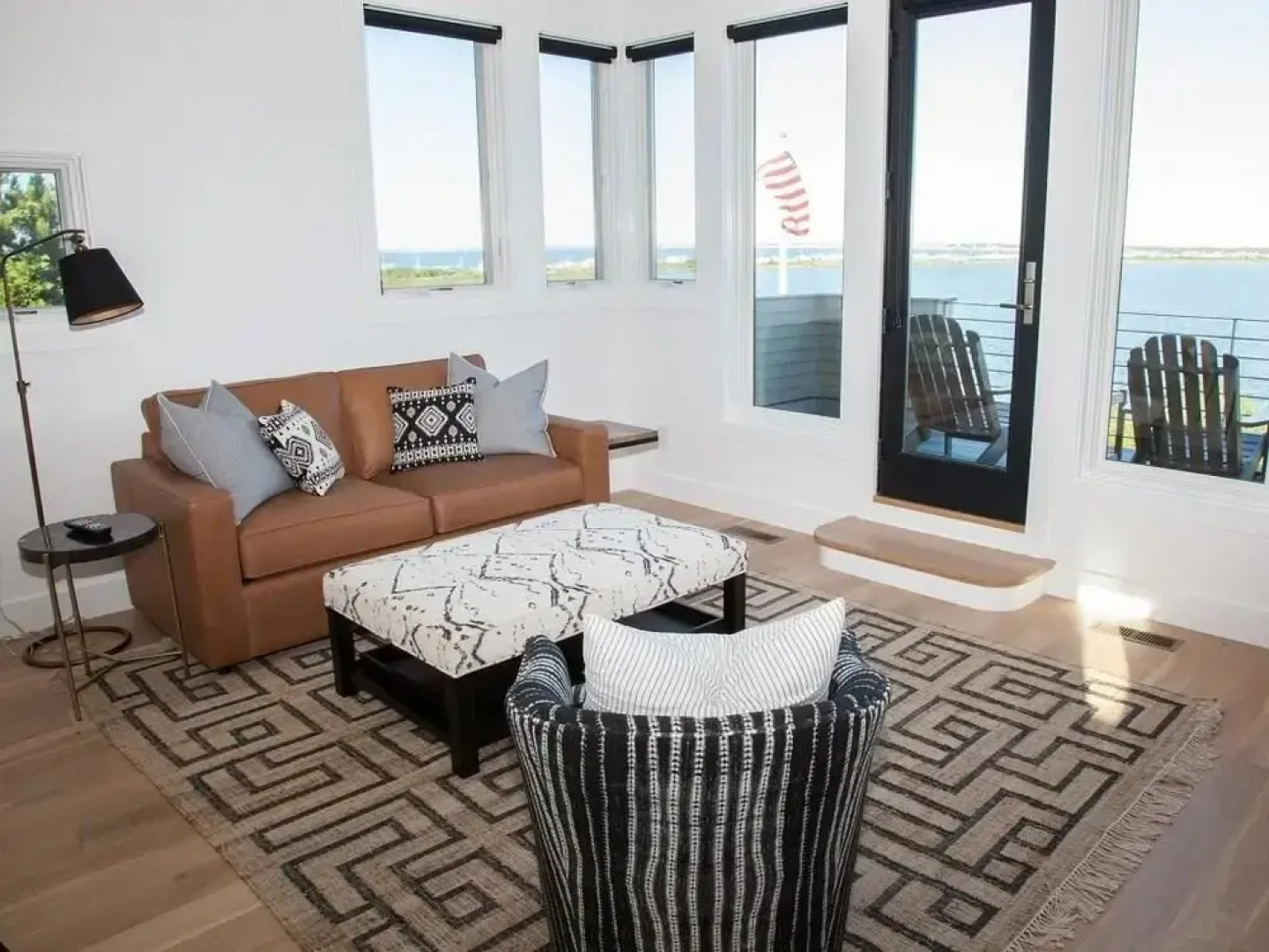 22 Cliff Road - Five Bedroom House