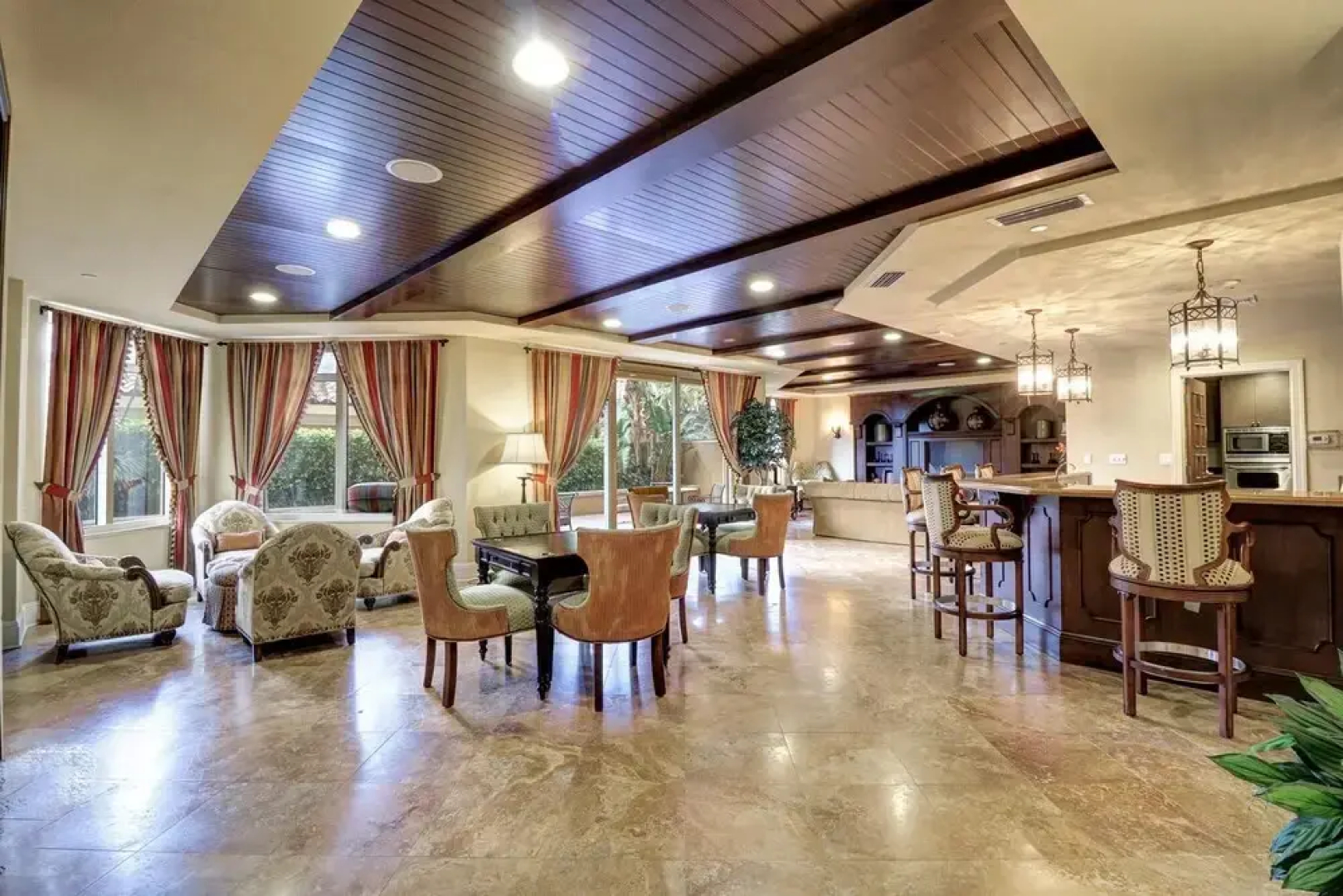 Stunning Beach Front 3 Bd Apartment @ Clearwater Belle Harbor 401