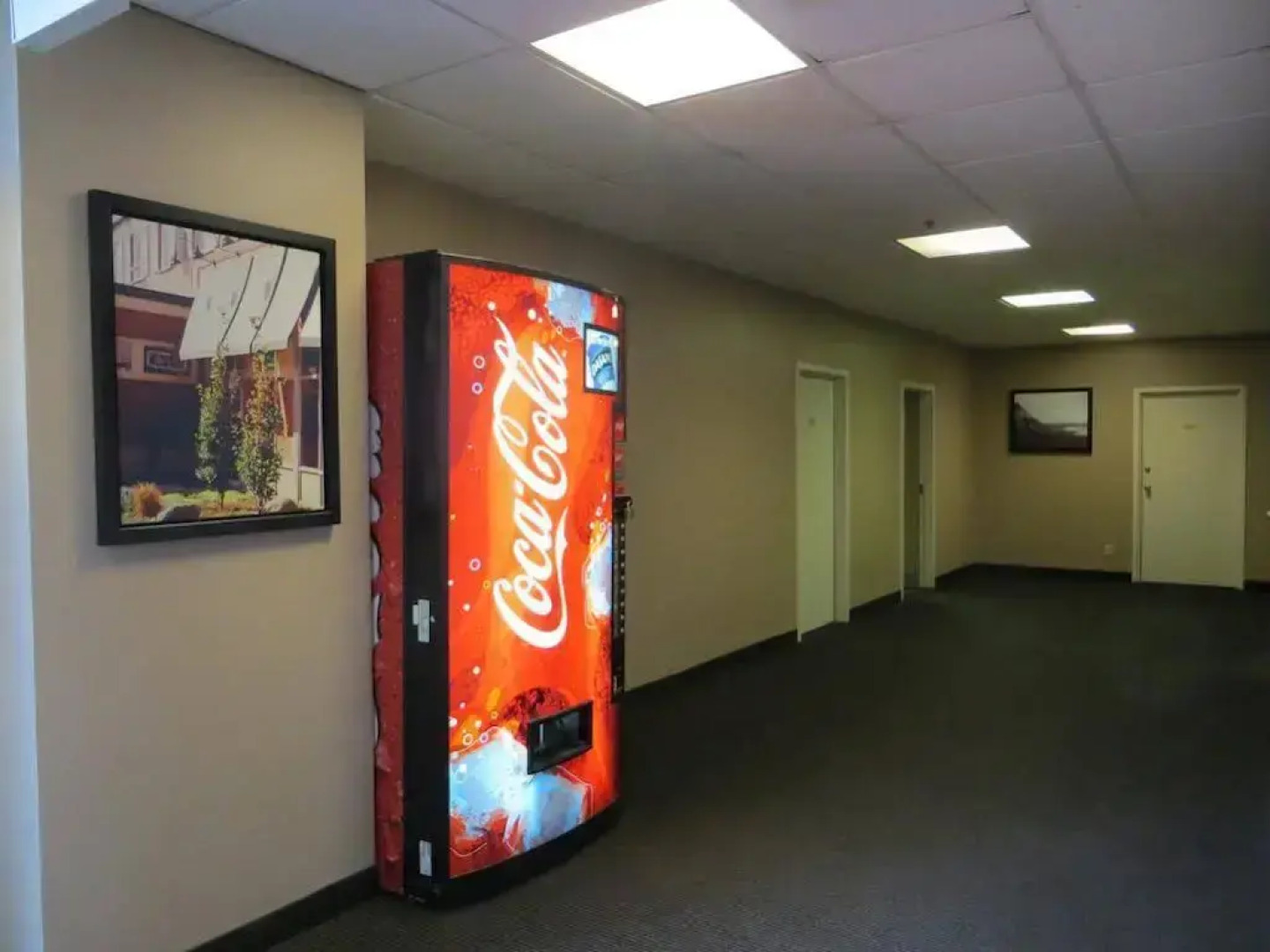 Athabasca Valley Inn & Suites