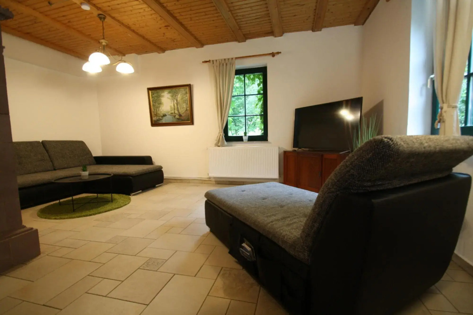 Semi detached house, Glave