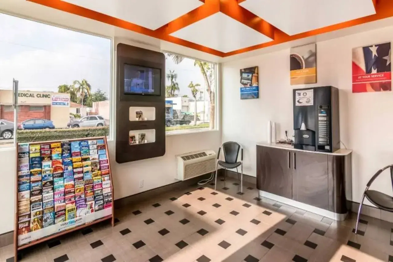 Motel 6 Bell Gardens