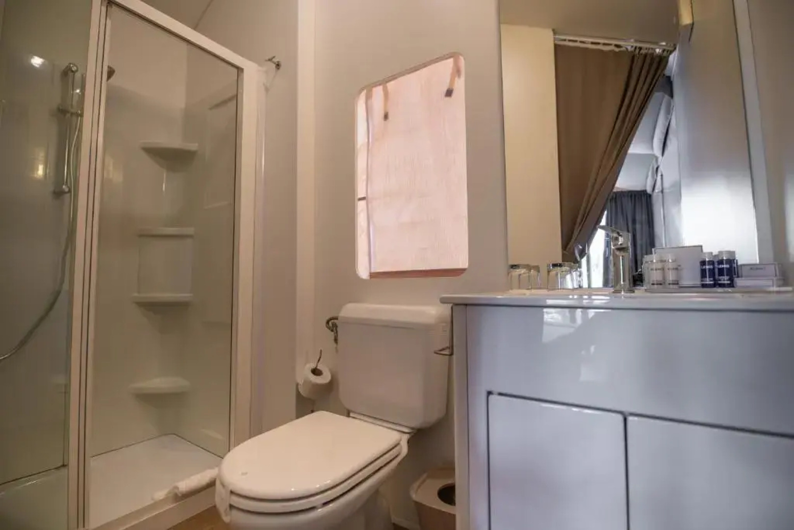 Arena One 99 Glamping