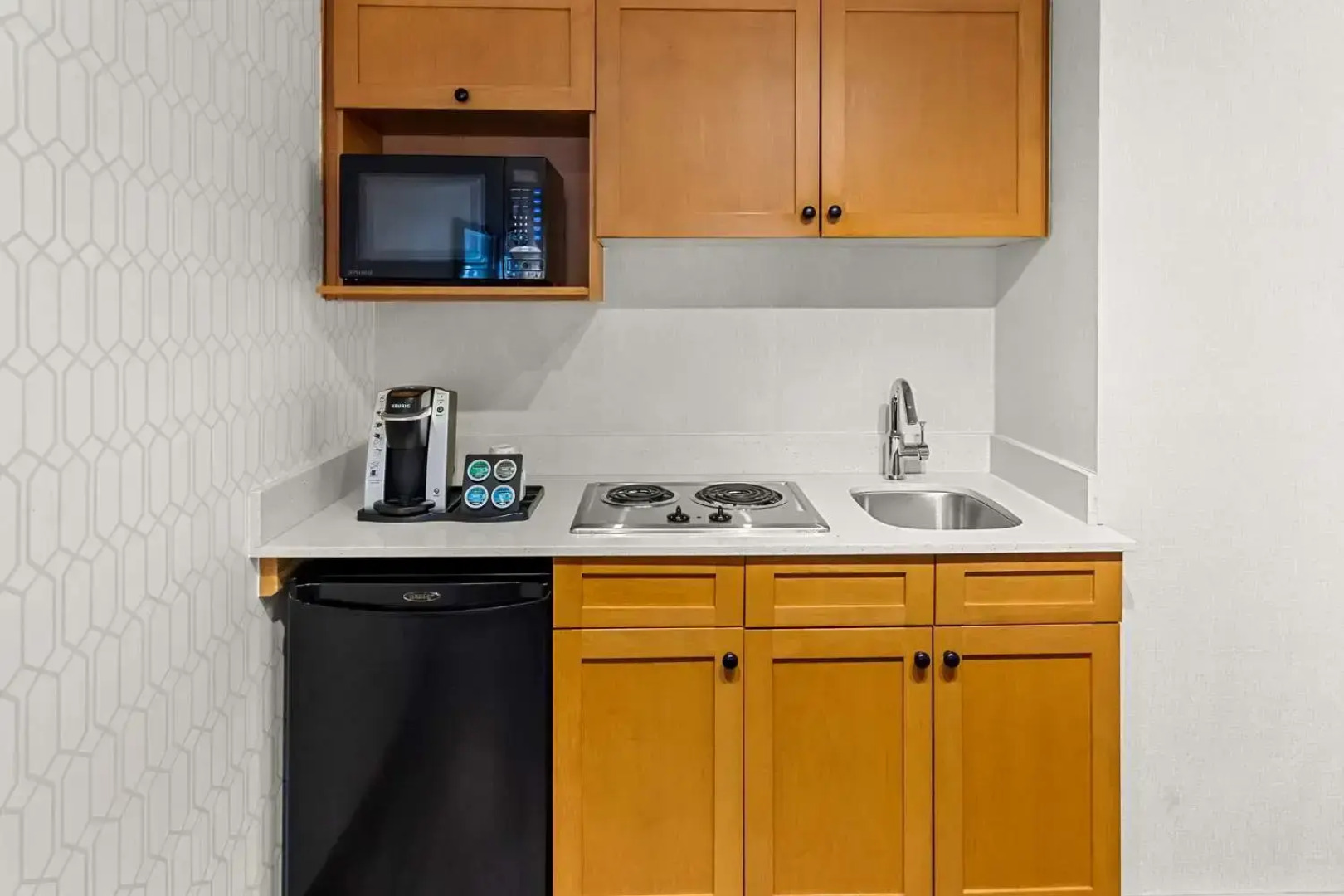 Best Western Plus Langley Inn