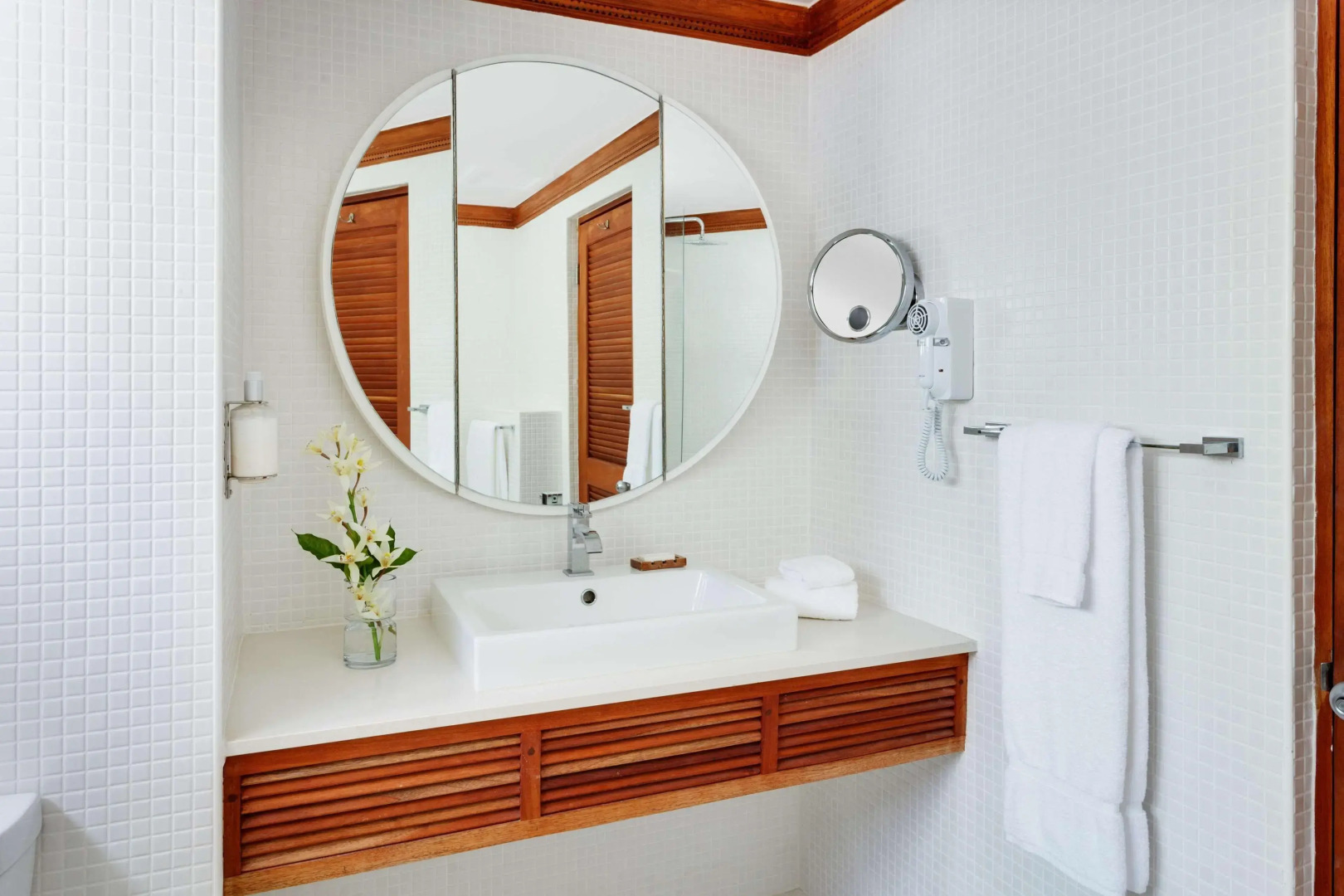 Couples Swept Away All Inclusive