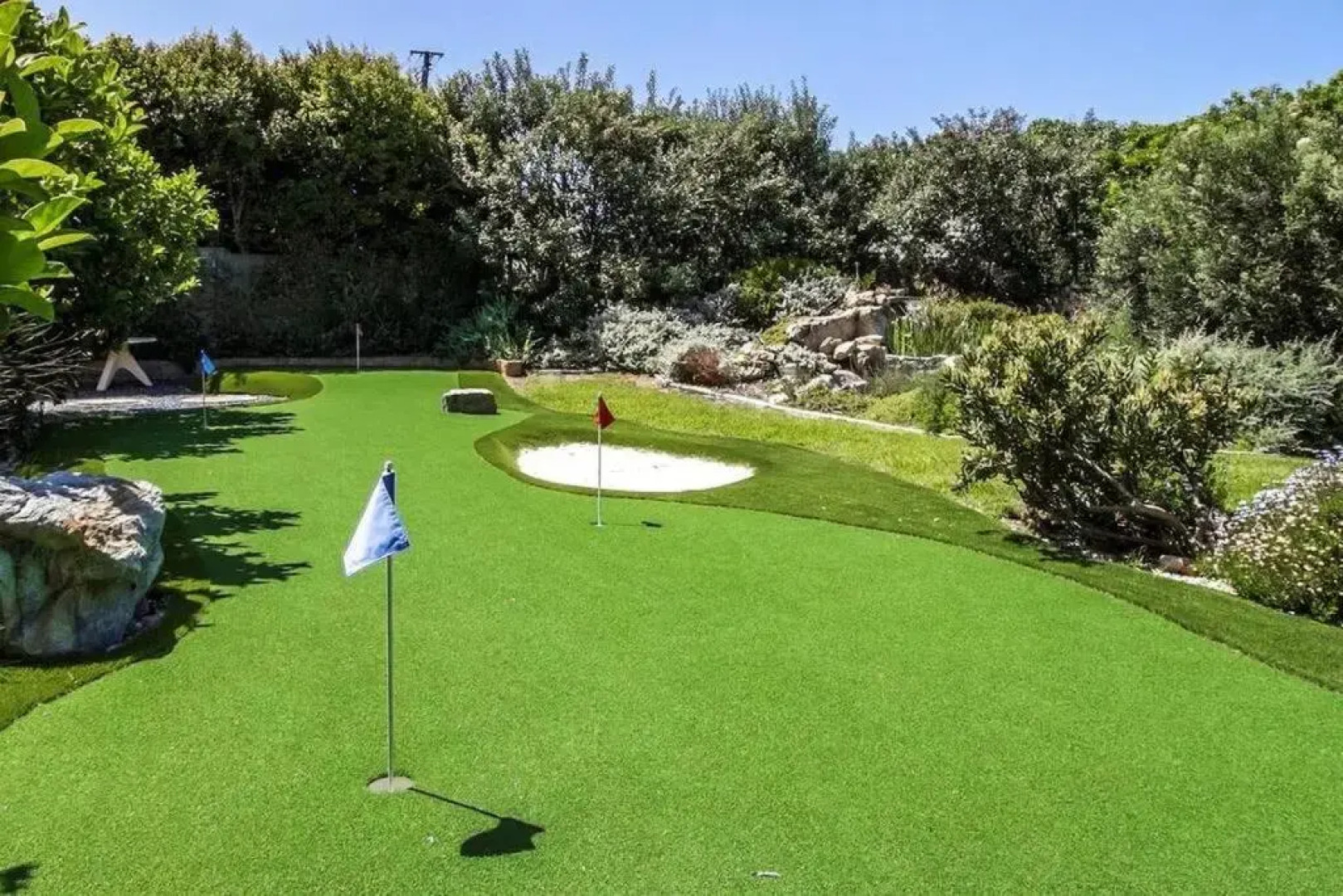 Stamford on Sea by Top Destinations Rentals