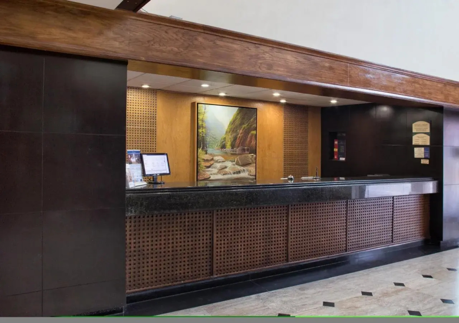 Best Western Plus Monterrey Colon