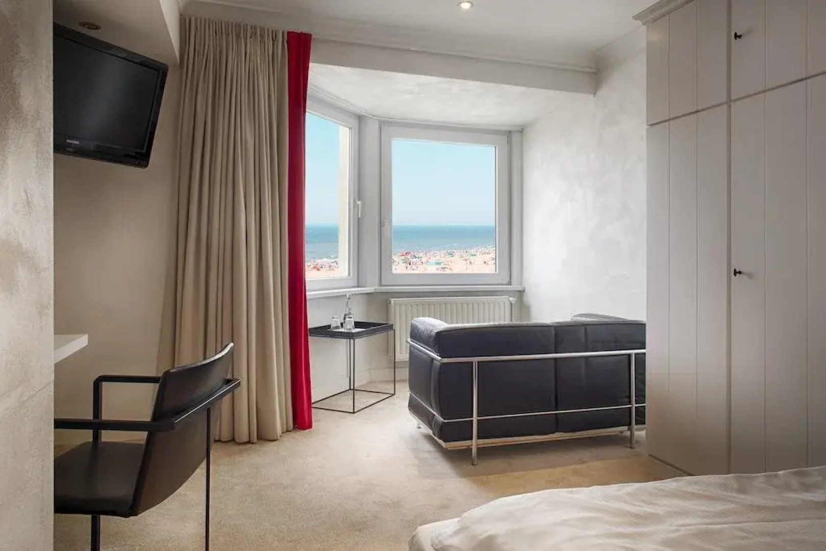 Beach Hotel - Auberge des Rois