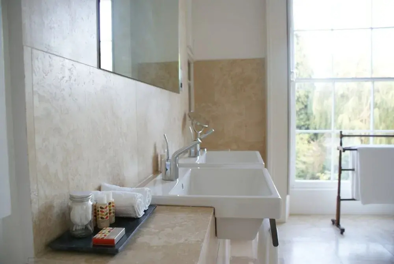 Ravenhurst Bed and Breakfast