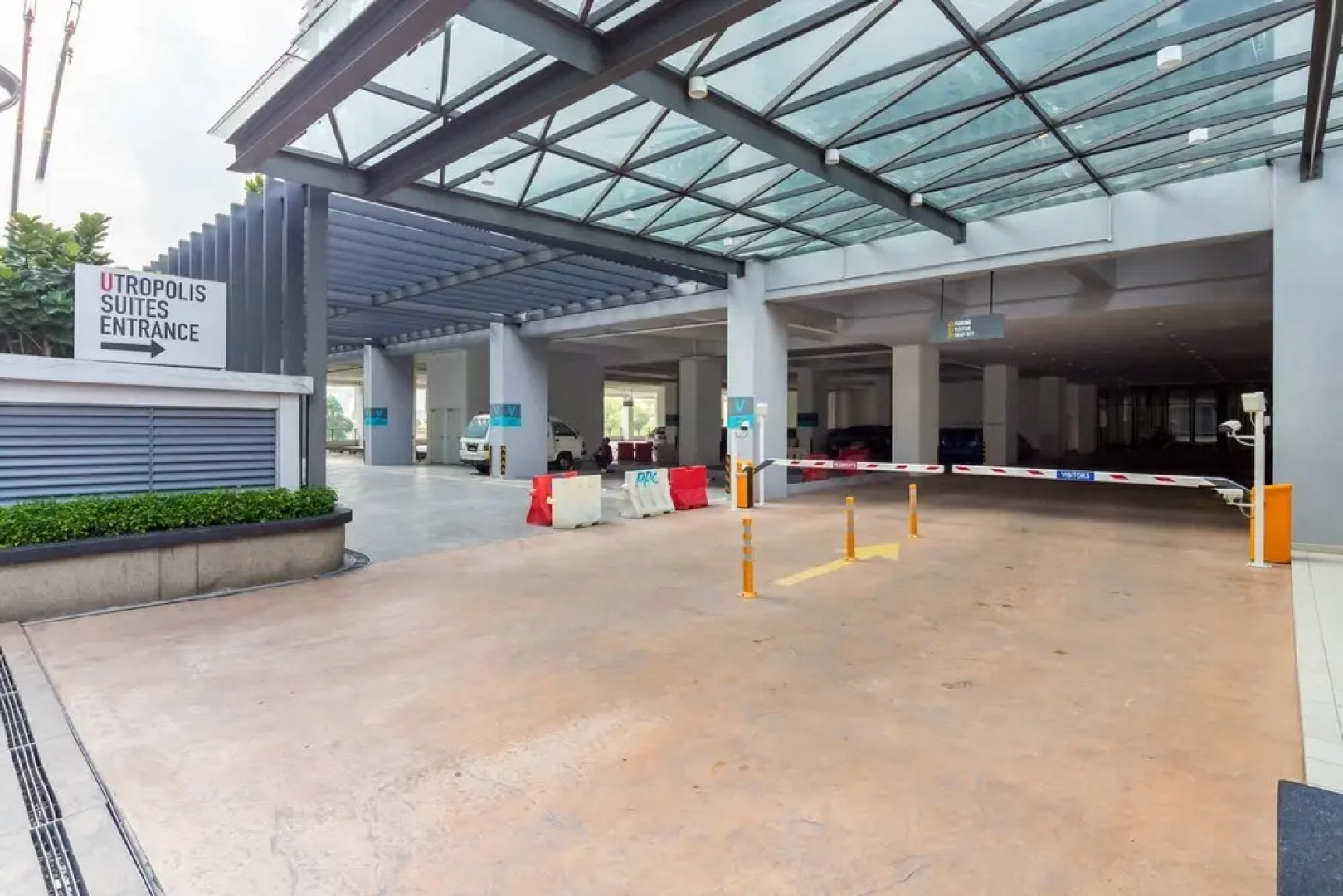 HomestayKite @ Utropolis