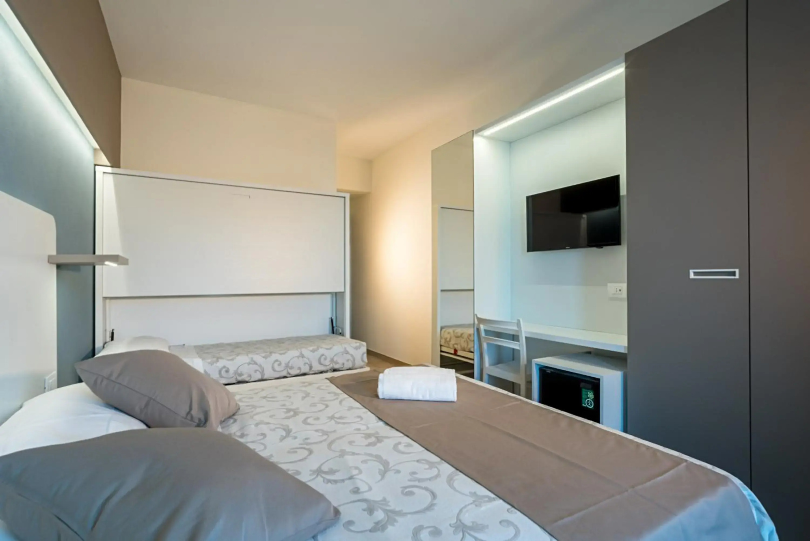 Hotel Relax