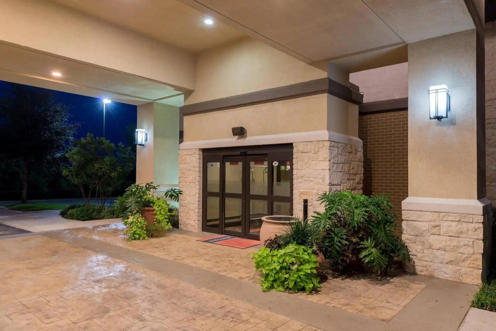 Hampton Inn & Suites Schertz