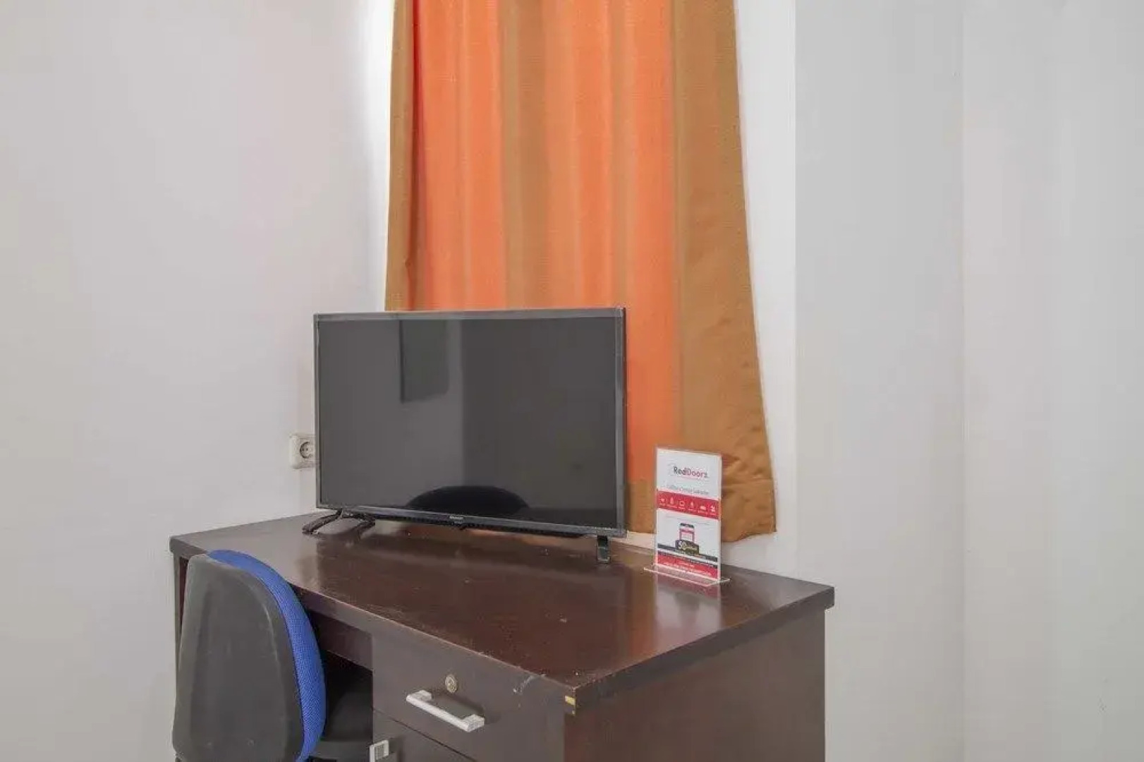 RedDoorz near Teras Kota 2