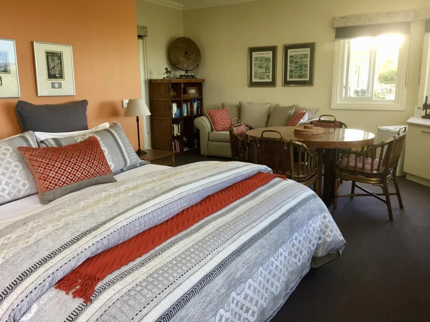 Llarrinda Bed & Breakfast