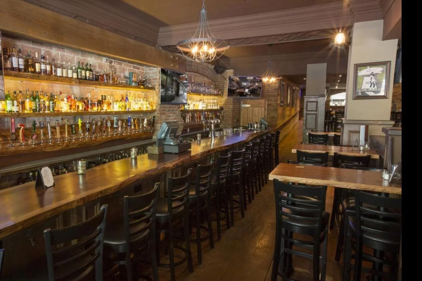 Executive Hotel Pacific