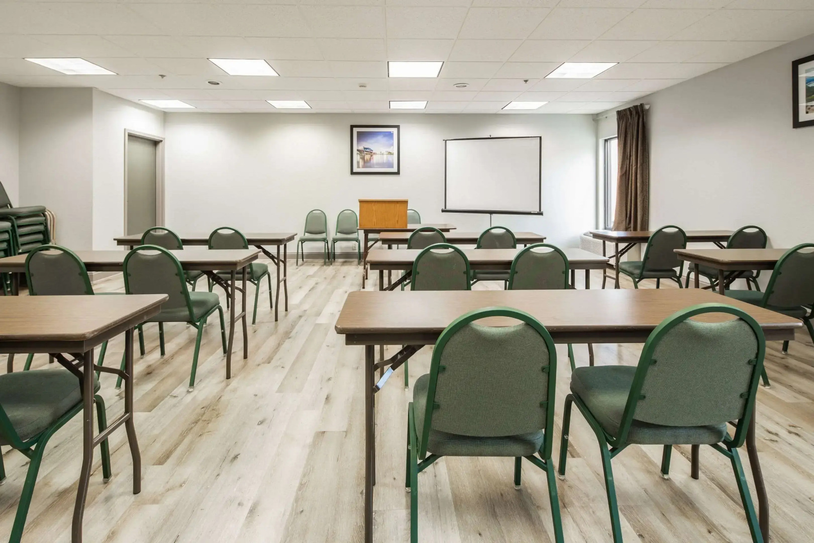 Clarion Inn near Lookout Mountain