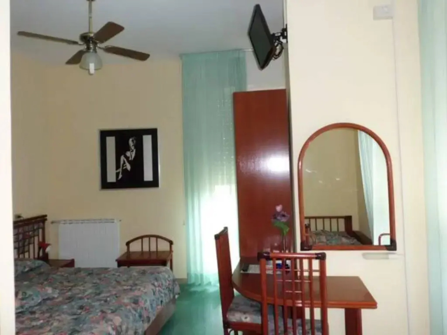 Executive 2 Splitted Flats H5T 3Bedrooms & Balcony Sea View