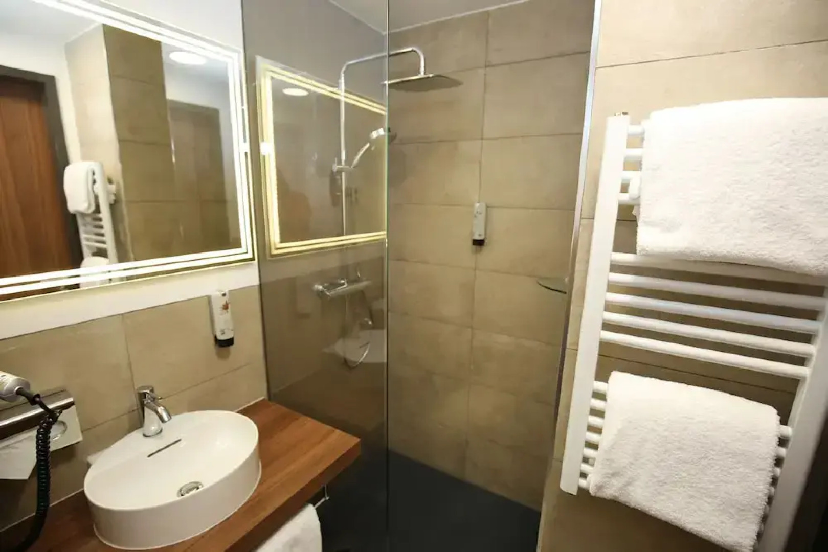 AMEDIA Studios and Living