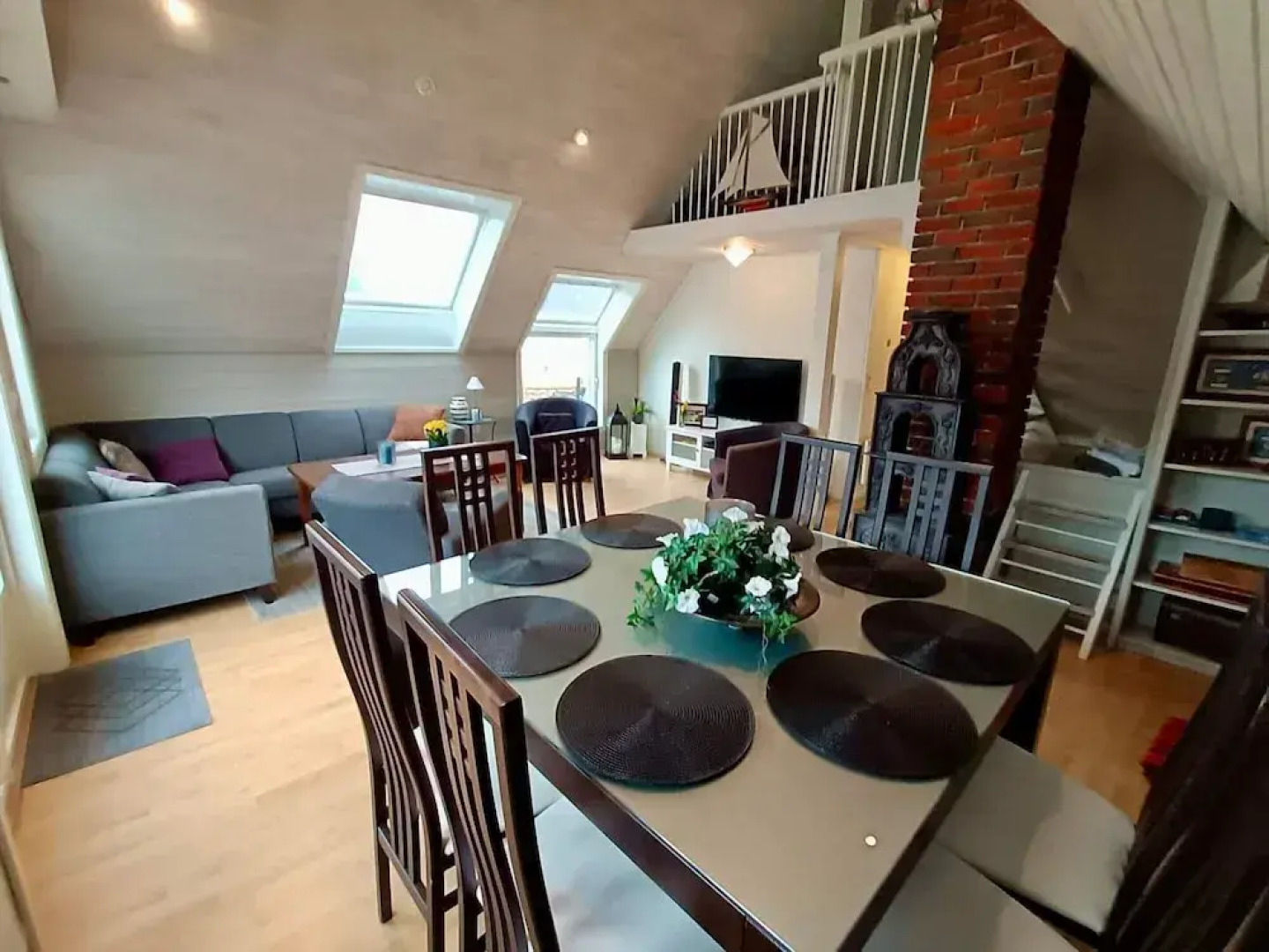 Seaside Fisherman s Haven-by Traum