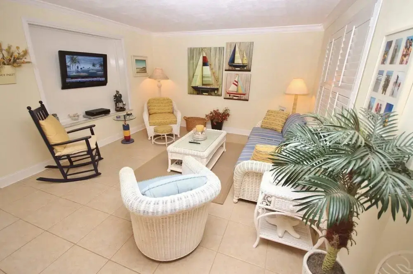 Seaside Hideaway Apartment 3